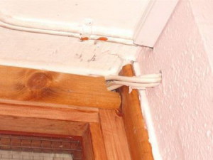 Hogyan nem szabad beépíteni tűzgátló ajtót